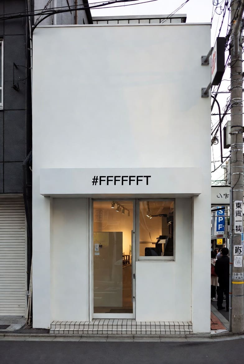 токийский магазин #FFFFFFT